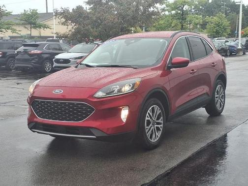 2022 Ford Escape SEL