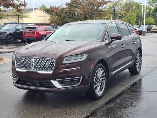 2019 Lincoln Nautilus Reserve