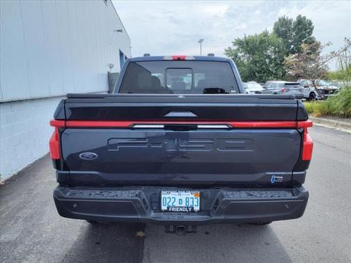 2022 Ford F-150 Lightning Platinum
