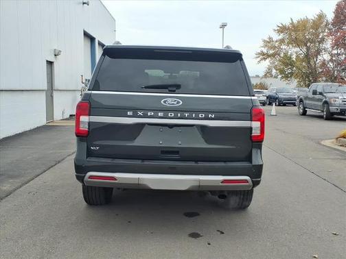 2022 Ford Expedition XLT