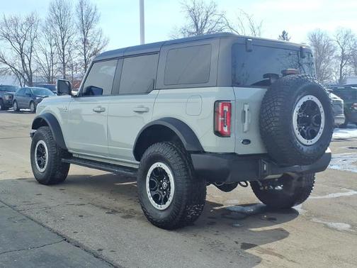 2022 Ford Bronco OUTER BANKS ADVANCED