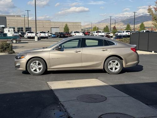 2022 Chevrolet Malibu 1LS