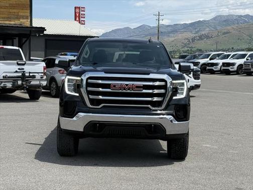 2022 GMC Sierra 1500 SLE