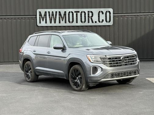 2024 Volkswagen Atlas 2.0T SE w/Technology 4MOTION
