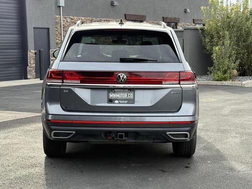 2024 Volkswagen Atlas 2.0T SE w/Technology 4MOTION