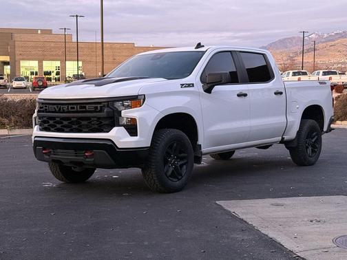 2023 Chevrolet Silverado 1500 Custom Trail Boss