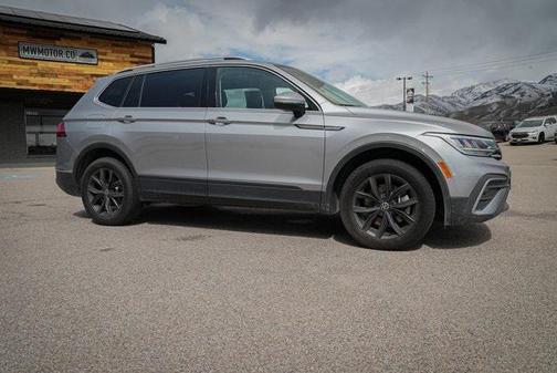 2024 Volkswagen Tiguan 2.0T SE 4MOTION