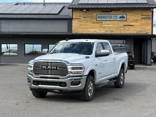 2022 RAM 2500 Laramie Crew Cab 4x4 6'4' Box