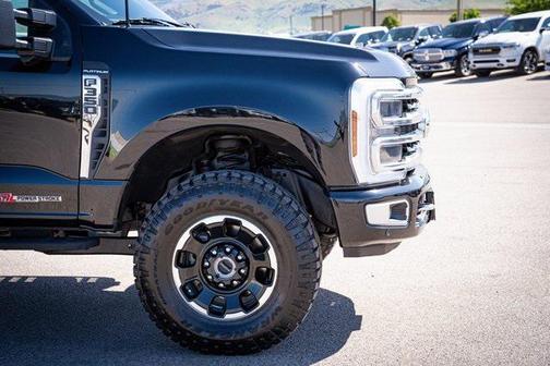 2024 Ford F-350 Platinum