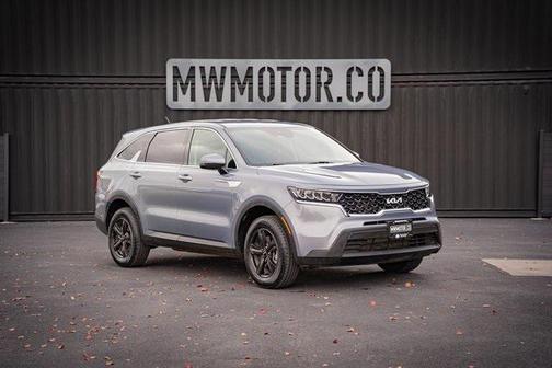 2022 Kia Sorento LX