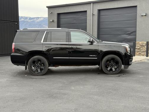 2020 GMC Yukon Denali