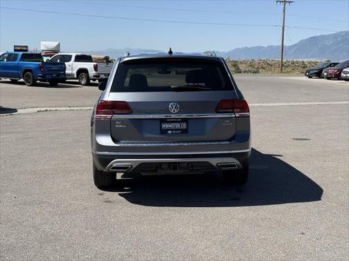 2018 Volkswagen Atlas 3.6L SEL Premium