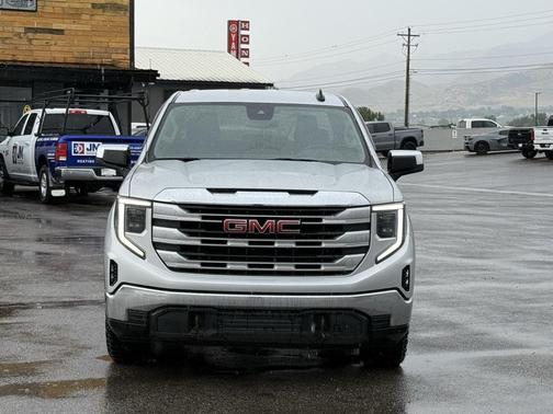 2022 GMC Sierra 1500 SLE