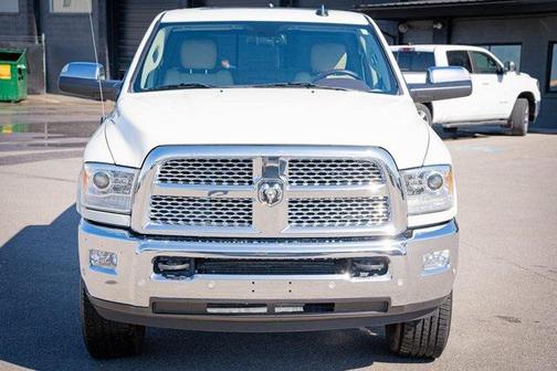 2018 RAM 2500 Laramie Crew Cab 4x4 6'4' Box
