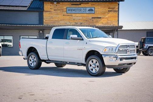 2018 RAM 2500 Laramie Crew Cab 4x4 6'4' Box