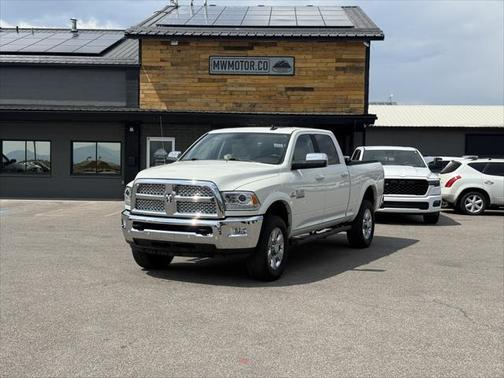 2018 RAM 2500 Laramie Crew Cab 4x4 6'4' Box