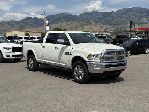 2018 RAM 2500 Laramie Crew Cab 4x4 6'4' Box