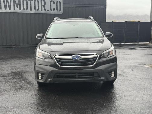 2022 Subaru Outback Premium