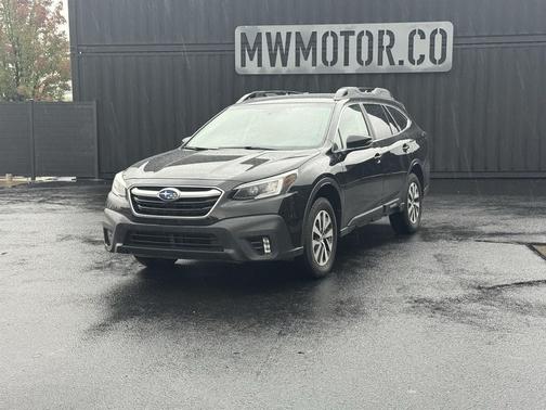 2022 Subaru Outback Premium