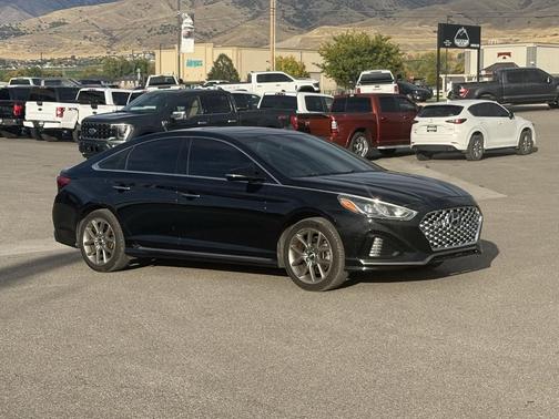 2018 Hyundai SONATA Sport 2.0T
