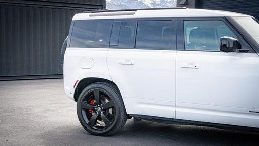 2022 Land Rover Defender 110 X