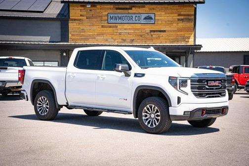 2023 GMC Sierra 1500 AT4