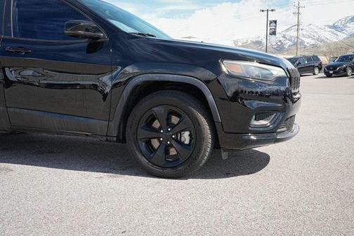 2020 Jeep Cherokee Altitude