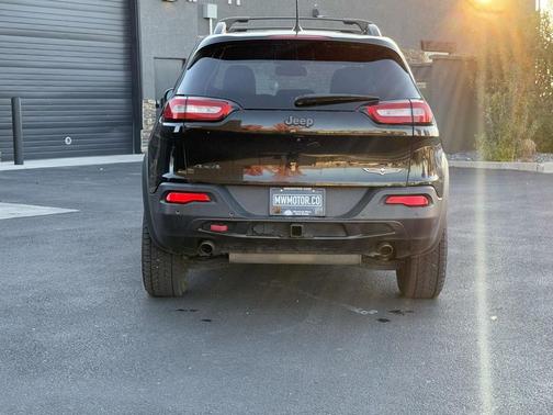 2018 Jeep Cherokee Trailhawk