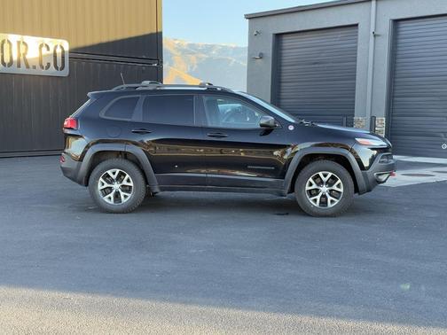 2018 Jeep Cherokee Trailhawk