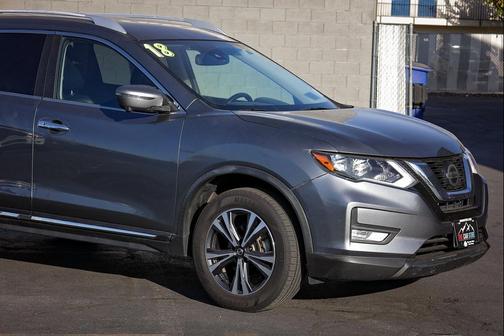 2018 Nissan Rogue SL