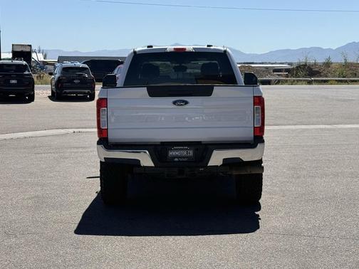 2021 Ford F-350 XLT