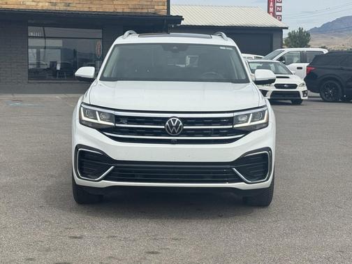 2022 Volkswagen Atlas 3.6L SEL Premium