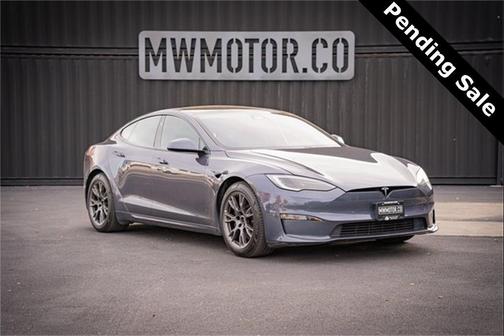 2022 Tesla Model S Base