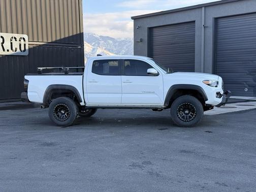 2020 Toyota Tacoma TRD Off Road