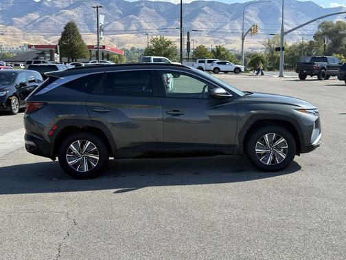 2024 Hyundai TUCSON Hybrid Blue