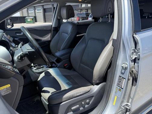 2017 Hyundai SANTA FE Limited Ultimate