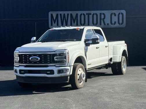 2023 Ford F-450 Limited