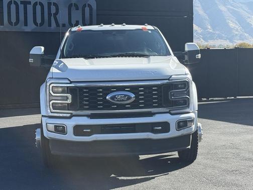 2023 Ford F-450 Limited
