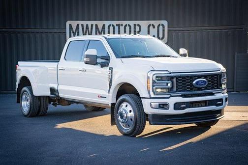 2023 Ford F-450 Limited