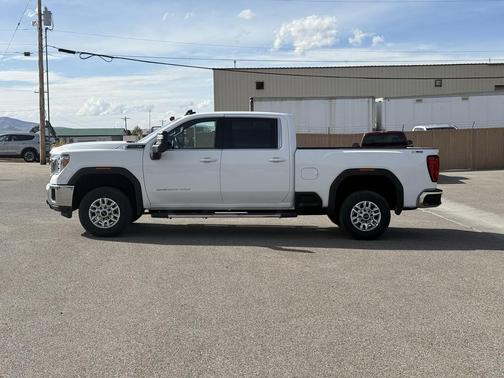 2022 GMC Sierra 2500 SLE
