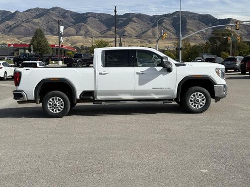 2022 GMC Sierra 2500 SLE
