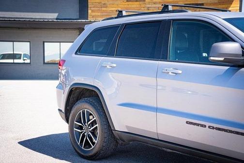 2020 Jeep Grand Cherokee Trailhawk