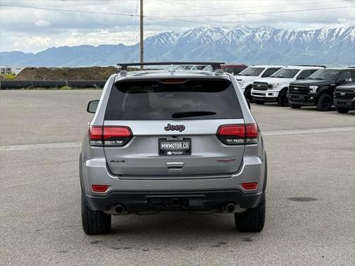 2020 Jeep Grand Cherokee Trailhawk