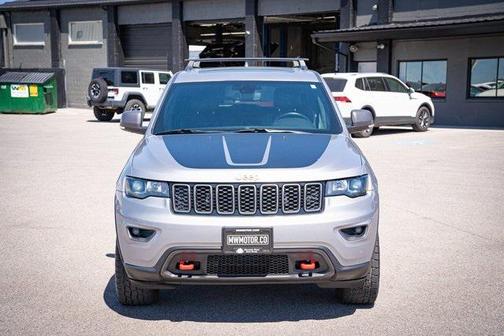 2020 Jeep Grand Cherokee Trailhawk
