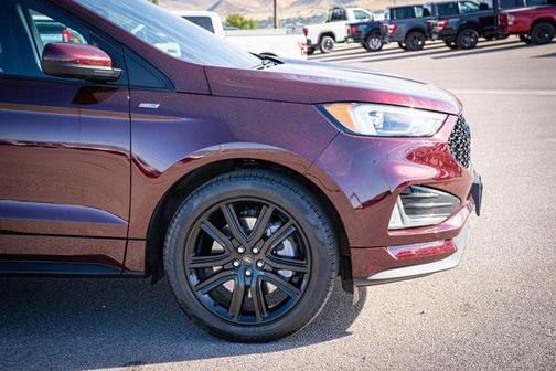 2022 Ford Edge ST Line