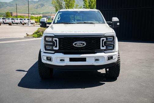 2023 Ford F-450 Limited