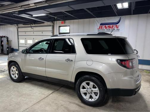 2015 GMC Acadia SLE-2
