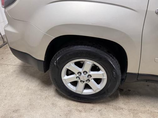 2015 GMC Acadia SLE-2