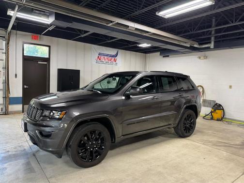 2021 Jeep Grand Cherokee Laredo X