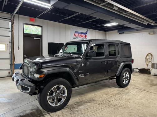 2020 Jeep Wrangler Unlimited Sahara